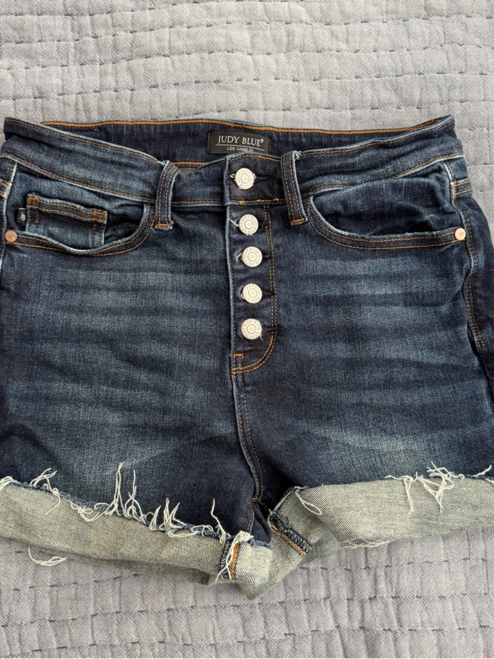 Judy Blue Dark Wash Button-Front Denim Jean Shorts Size Large EUC